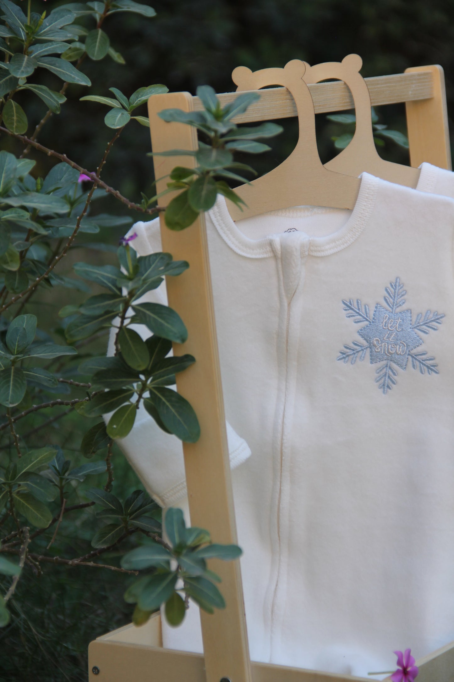 Let It Snow-Winter Footie
