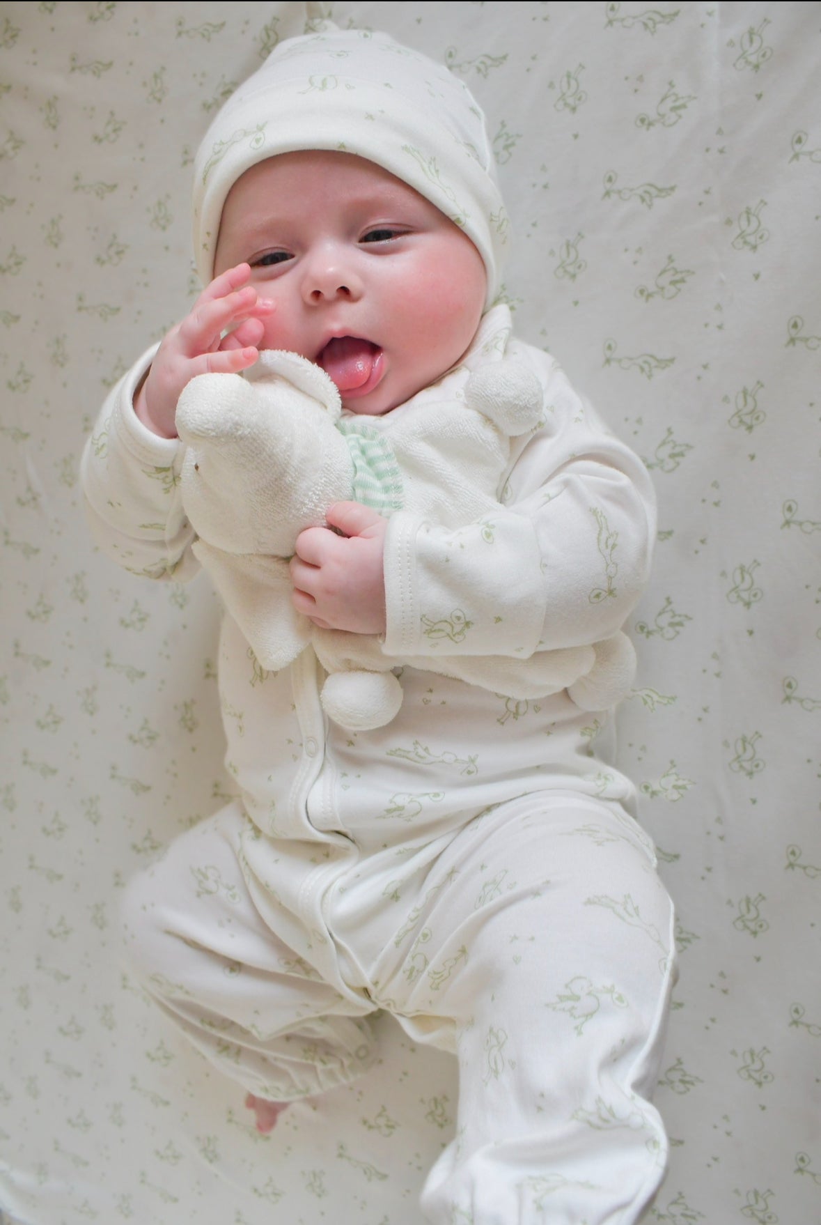 SnapGown Romper & Beanie Set - Lovey stork