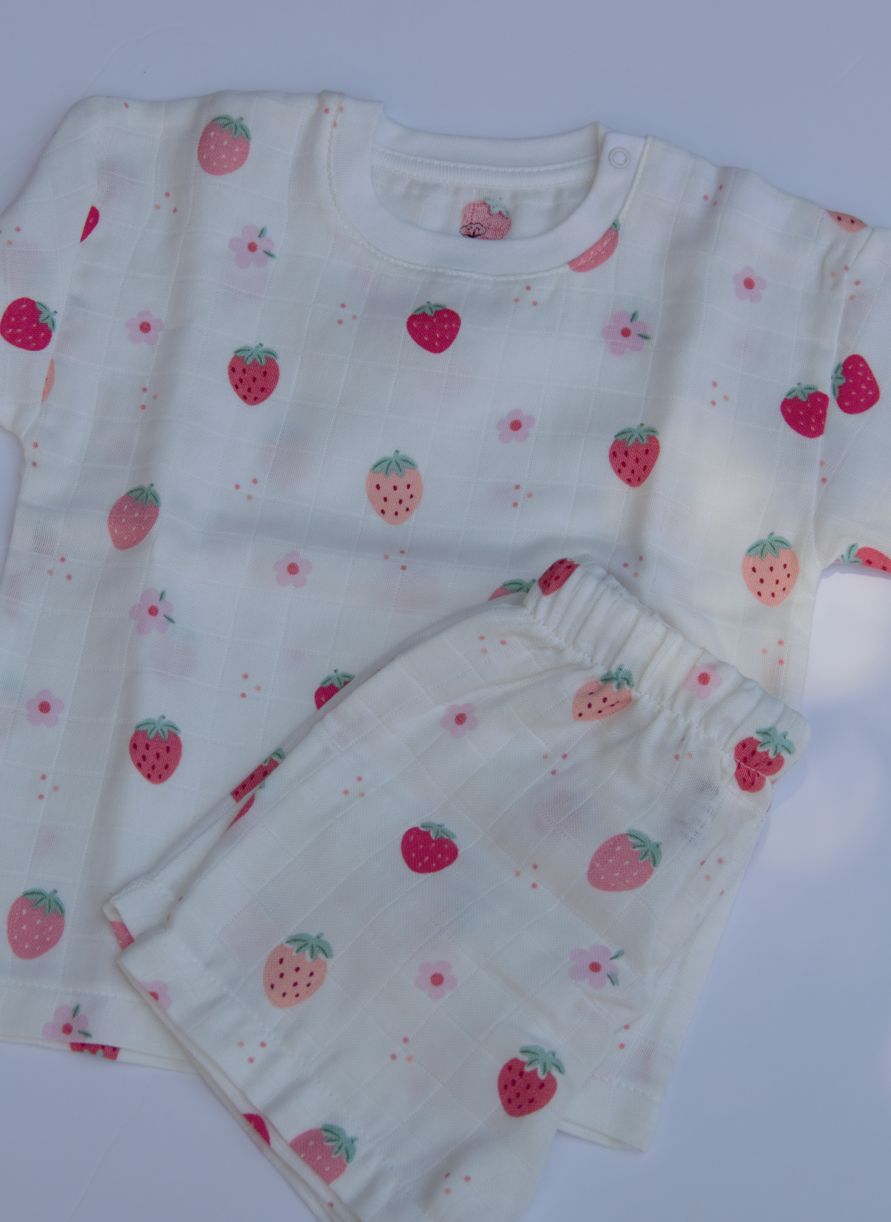 Sweet Berry Muslin 2 Pieces Set