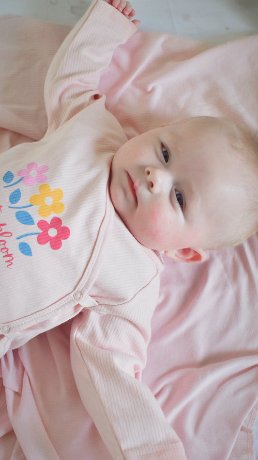 Time to bloom kimono & blanket set